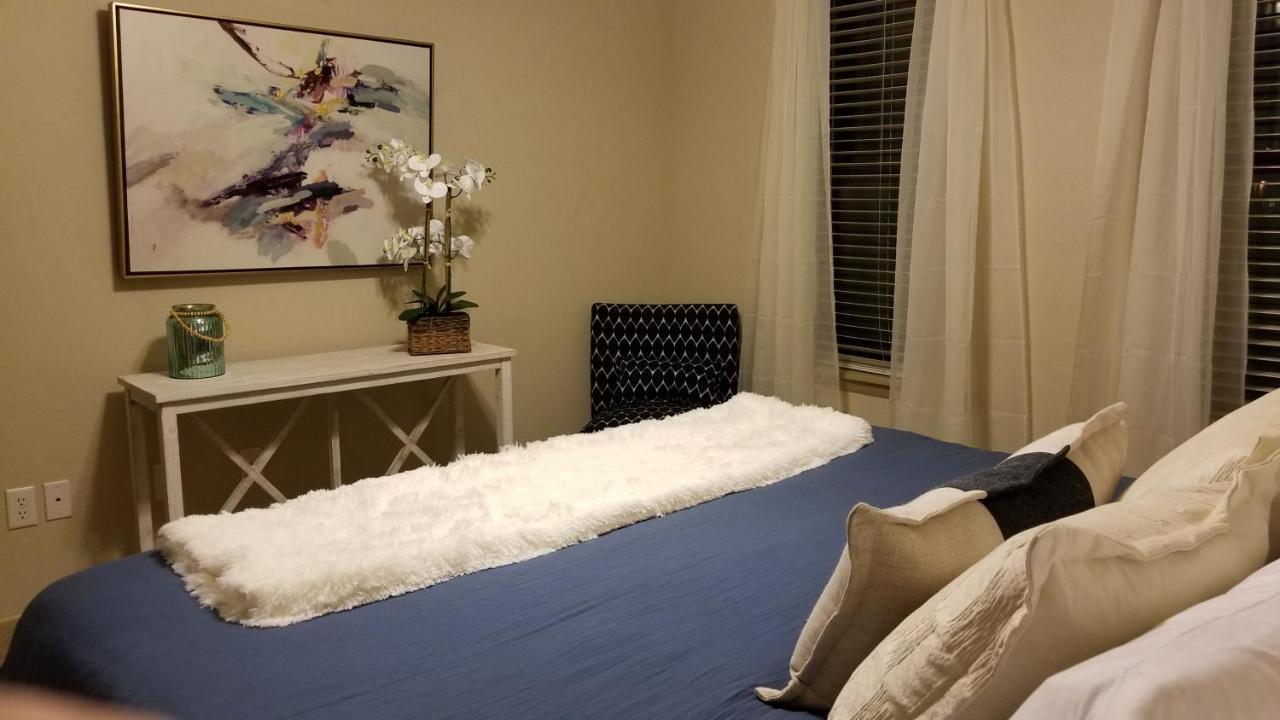 Old Fort Loft King & Queen Suites Nearest Accomodation To Marshals Museum Power Your Ev For Free! Fort Smith Exteriör bild